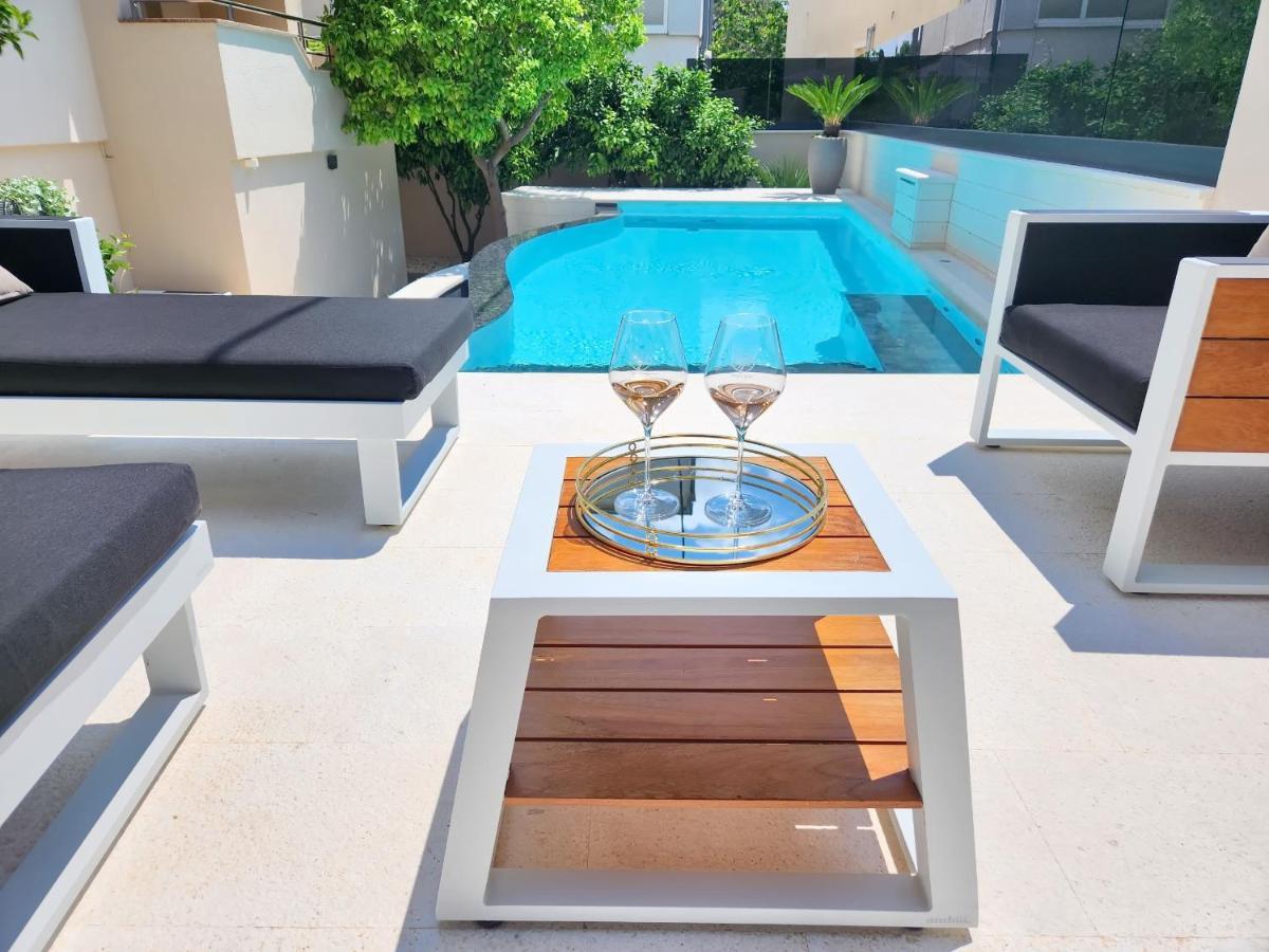 Calypso Royal Apartment Zadar Bagian luar foto